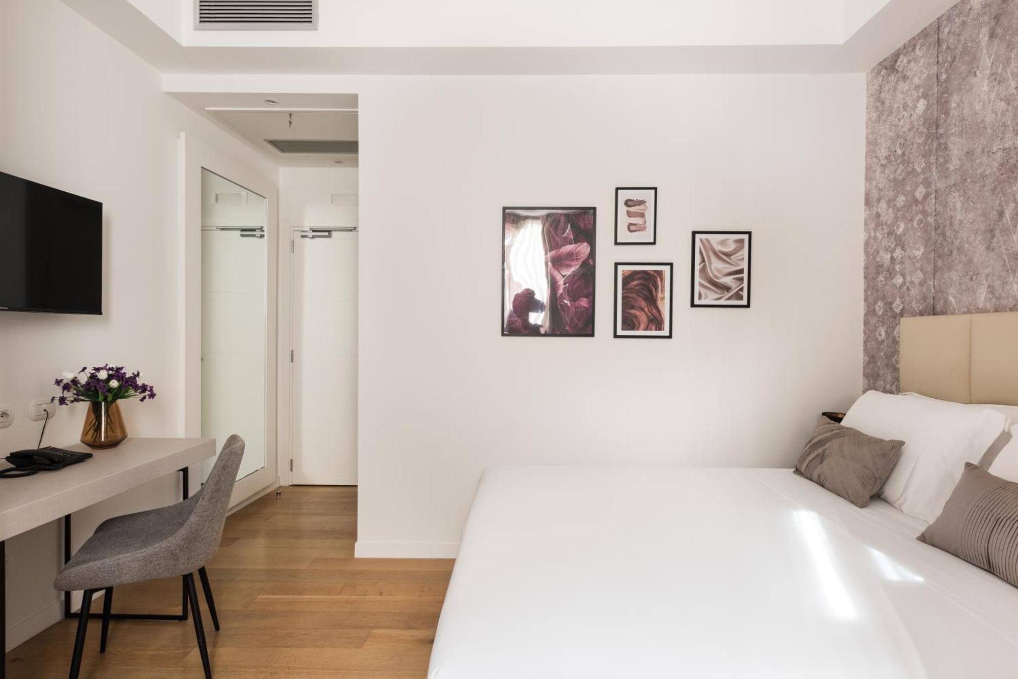 At 41 Hotel Roma Quarto foto